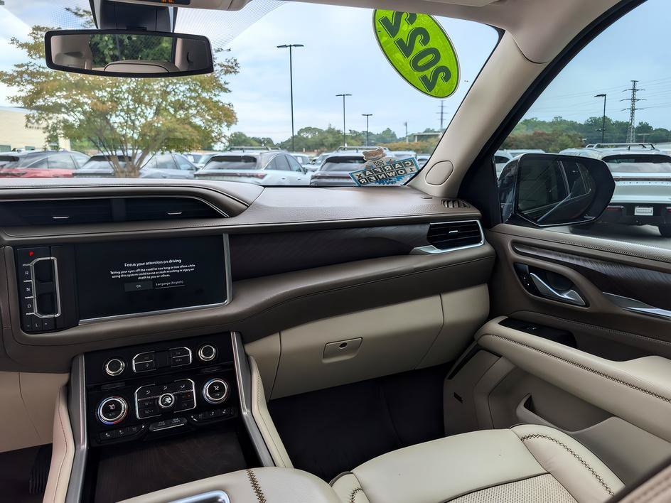 Used 2022 Onyx Black GMC Denali image 12