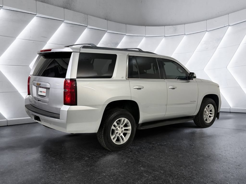 Used 2015 SILVER ICE METALLIC Chevrolet LT image 4