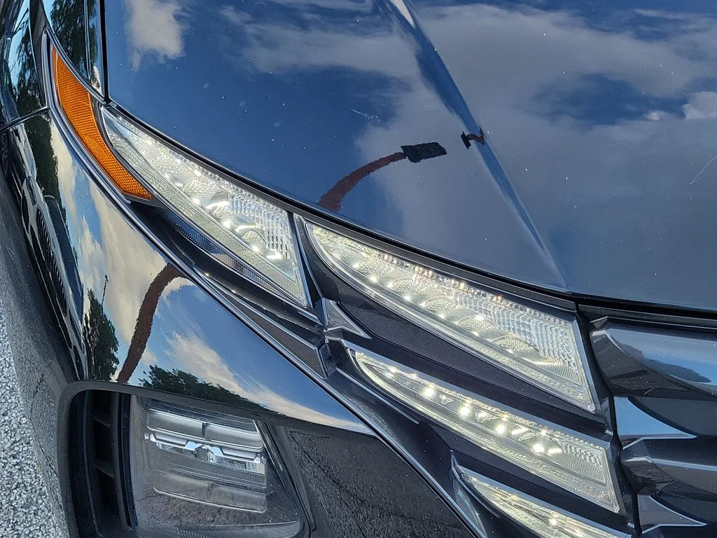 Used 2024 Black Hyundai SEL image 10