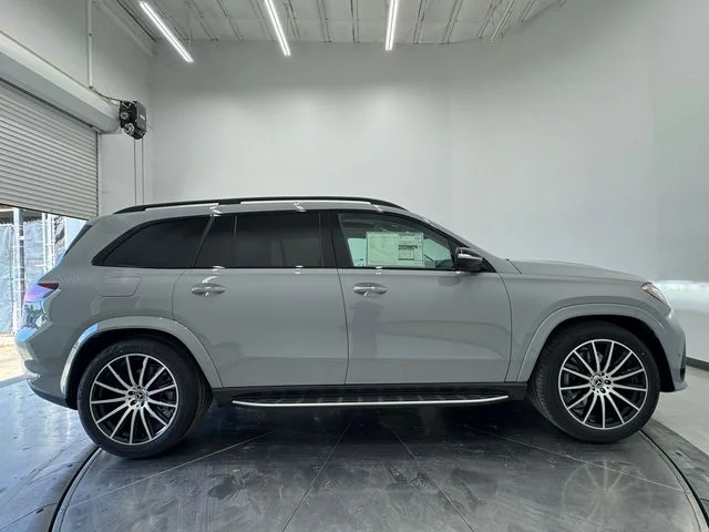 New 2026 MANUFAKTUR Alpine Gray Mercedes-Benz GLS 450 image 14
