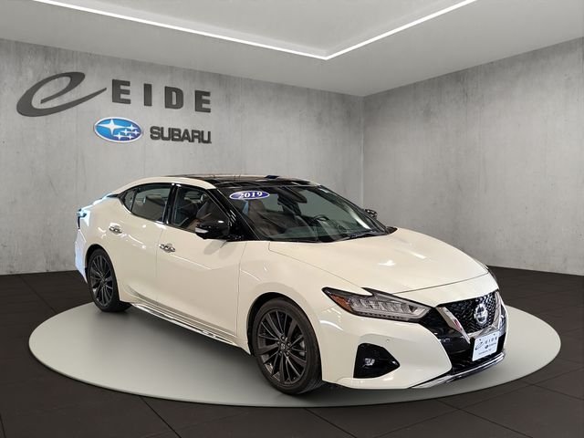 2019 Nissan Maxima Platinum's photo