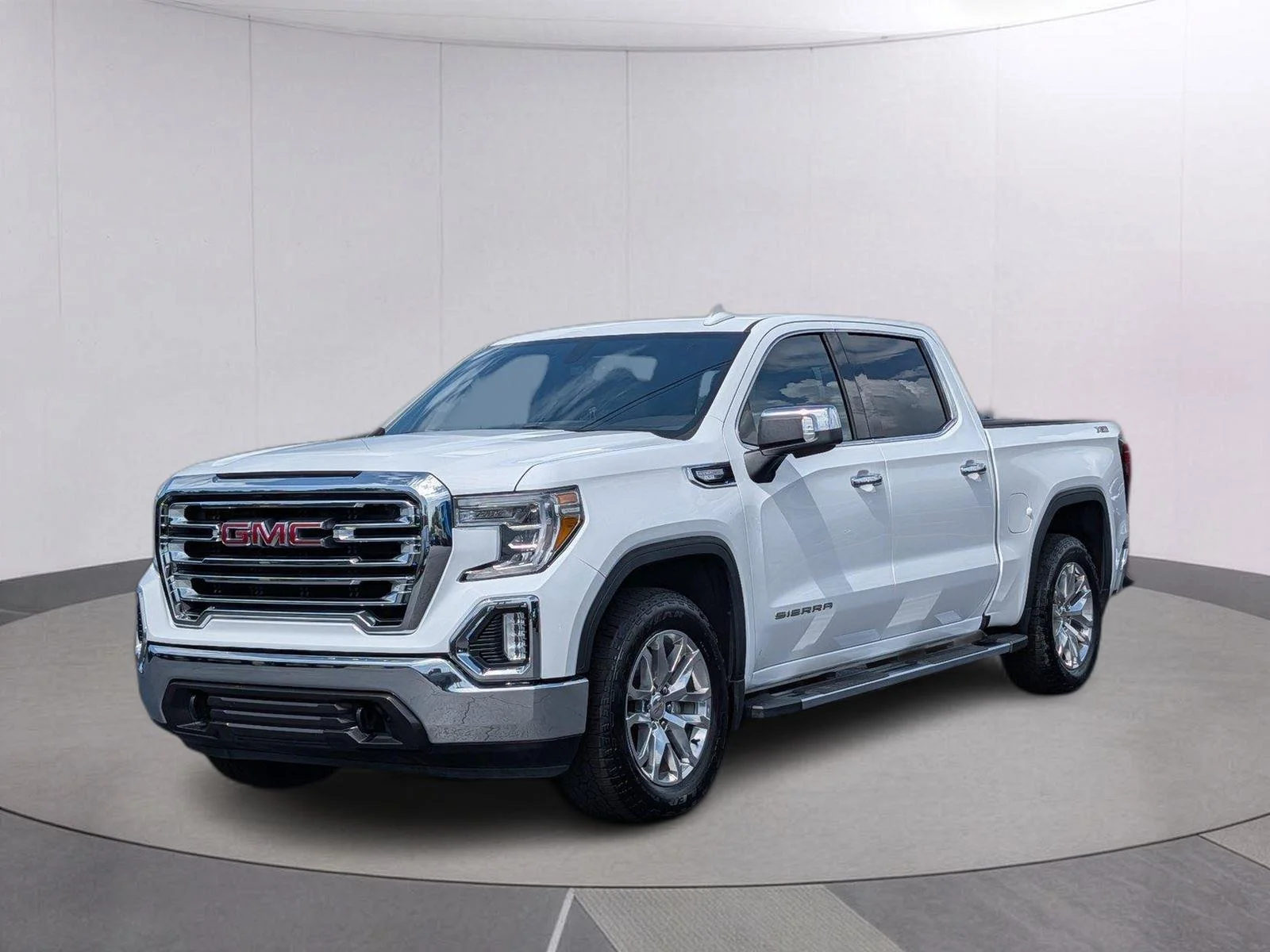 Used 2019 SUMMIT WHITE GMC SLT image 1