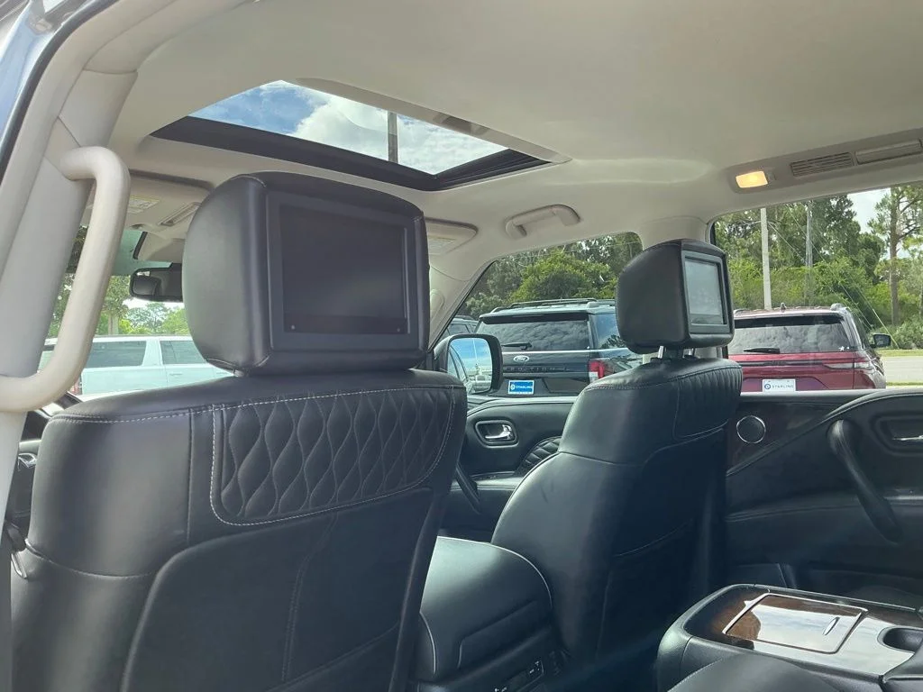 Used 2019 Gray INFINITI LUXE image 40