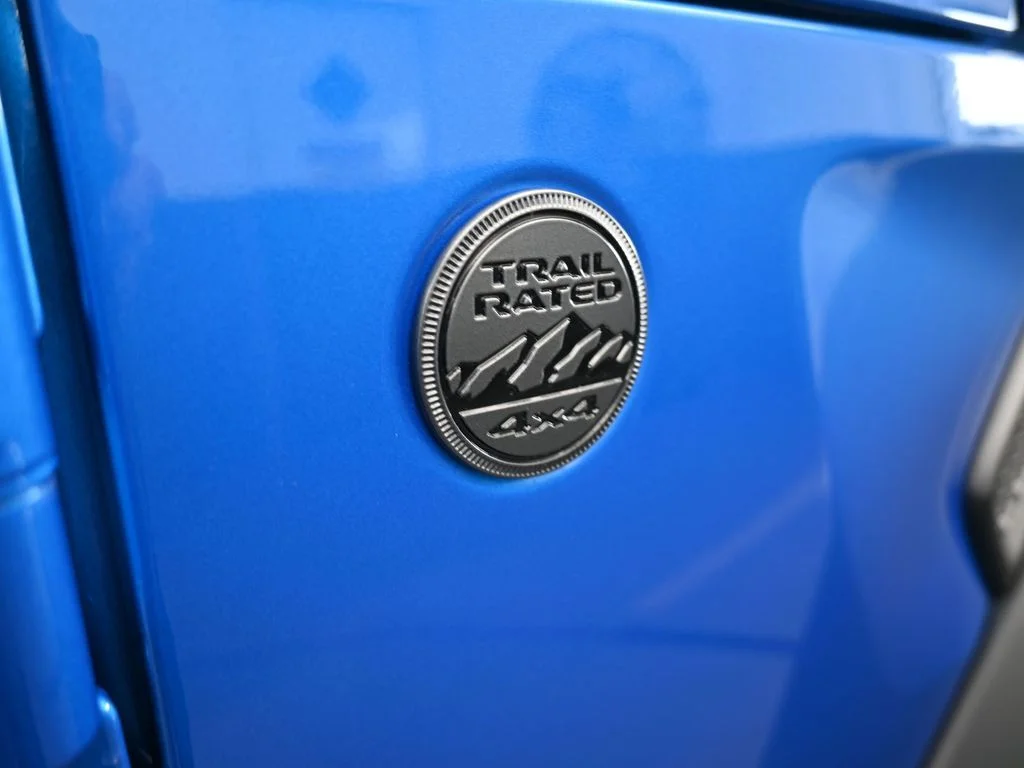 New 2026 Hydro Blue Pearl-Coat Exterior Paint Jeep Sport image 39