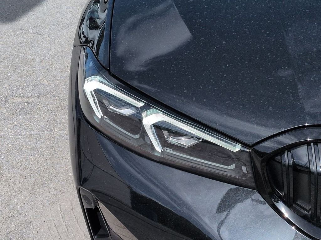 New 2026 Black Sapphire Metallic BMW 330i image 10
