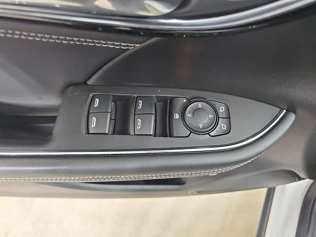 Used 2023 White Buick Preferred image 33