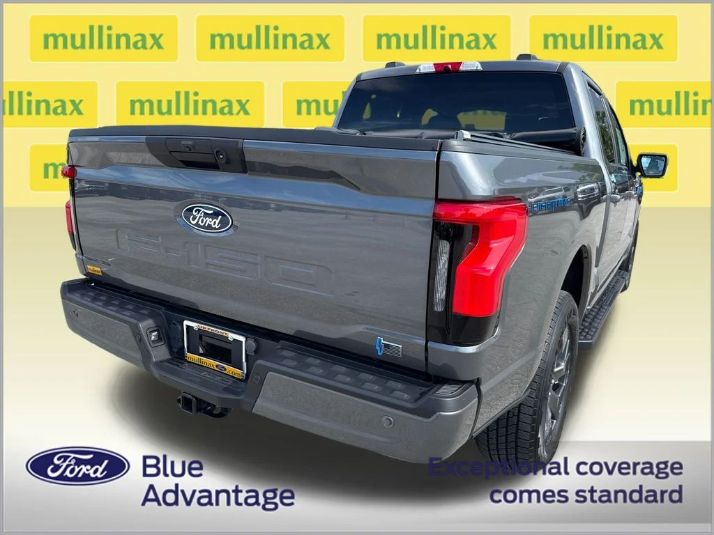 Certified Used 2025 Gray Ford Flash image 4