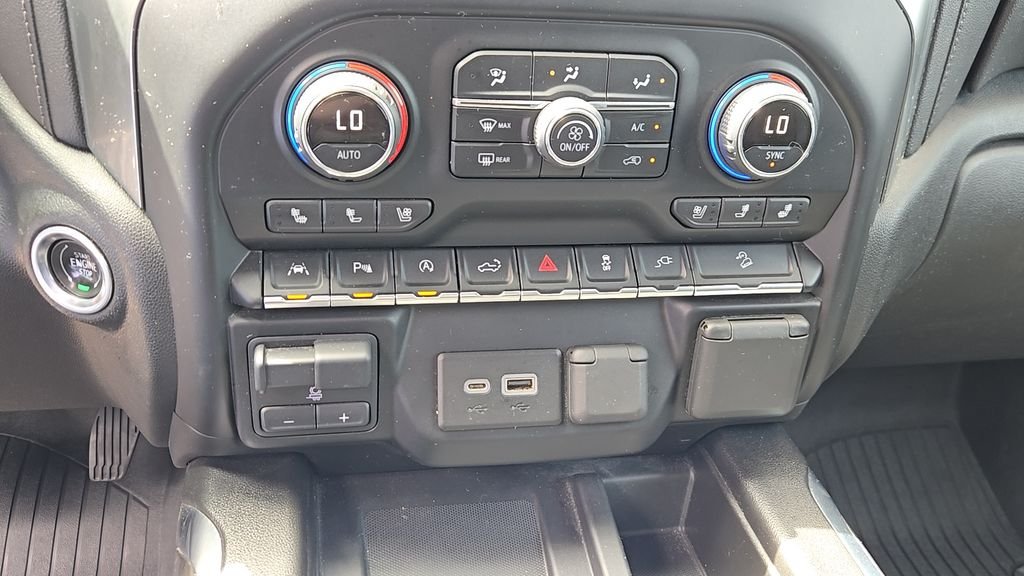 Used 2020 Black Chevrolet LTZ image 21
