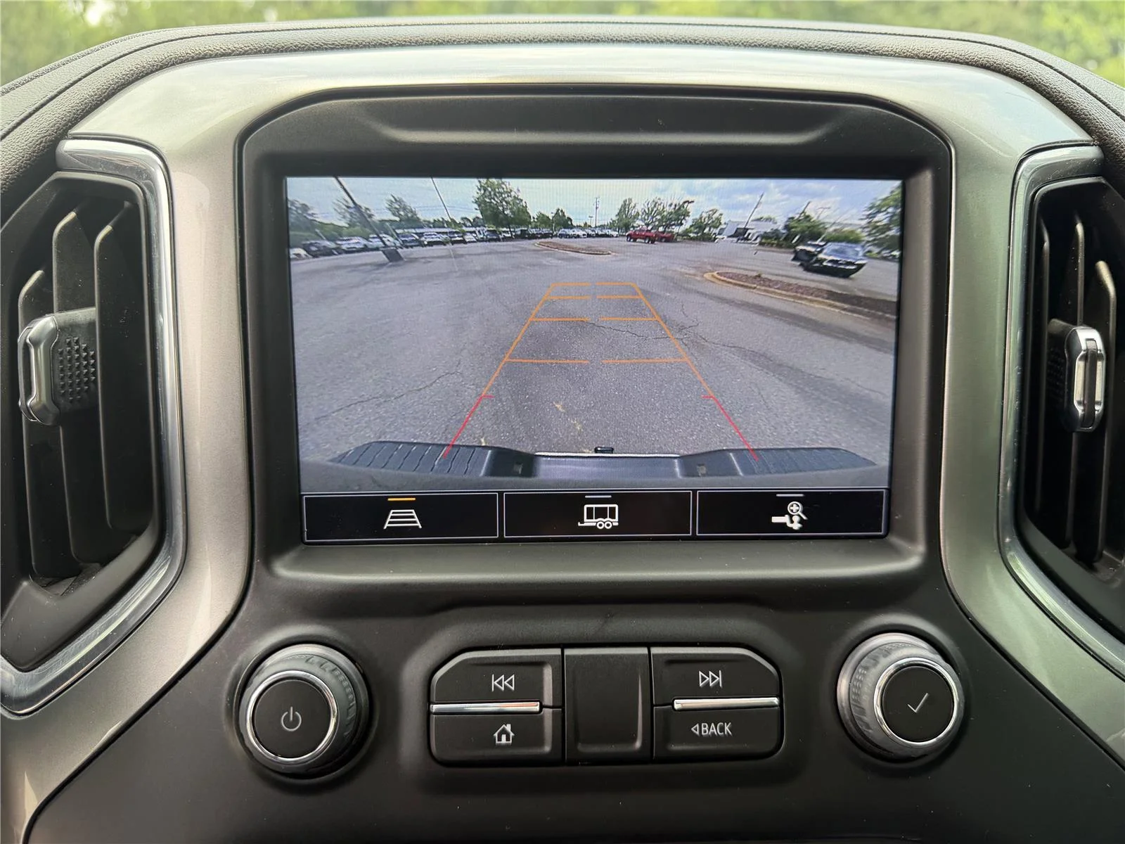 Used 2023 Black Chevrolet LT image 5
