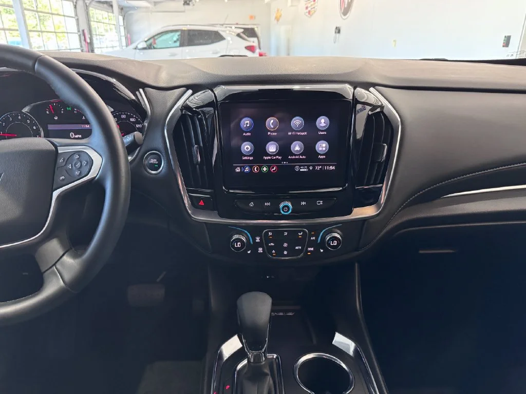 2023 Chevrolet Traverse 1LT - Photo 18