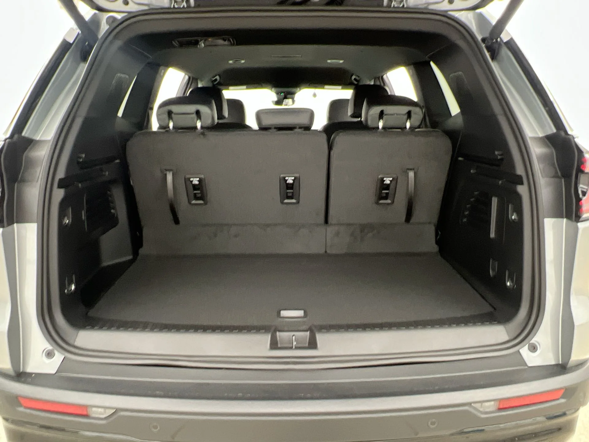 2026 GMC Acadia AT4 - Photo 81