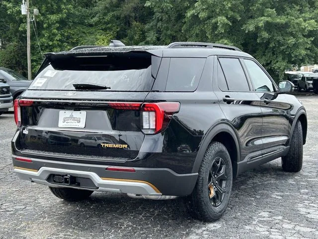 New 2026 Black Ford Tremor image 3