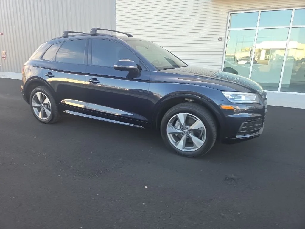 Used 2020 Blue Audi Premium image 12