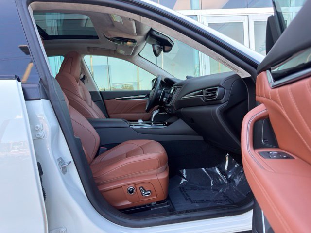 Used 2022 Silk Maserati Modena image 9