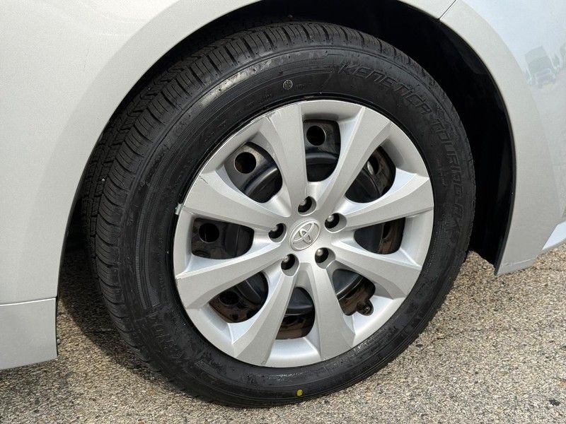 Certified Used 2024 Classic Silver Metallic Toyota LE image 4