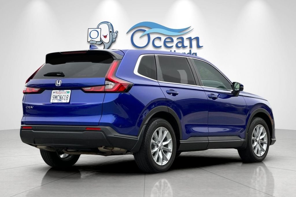 Used 2024 sparkle silver metallic Honda EX-L image 4