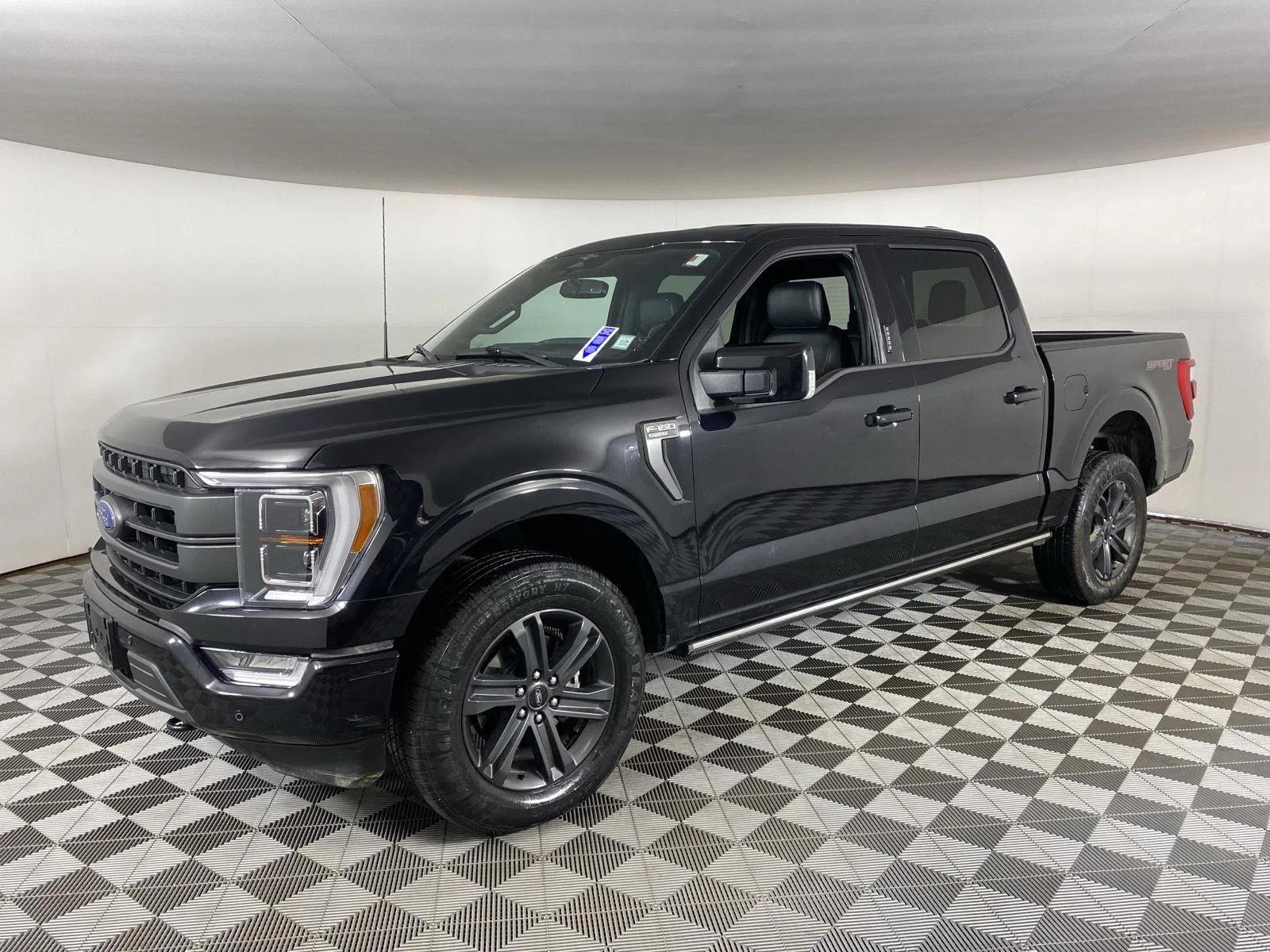Used 2023 Agate Black Ford LARIAT image 5