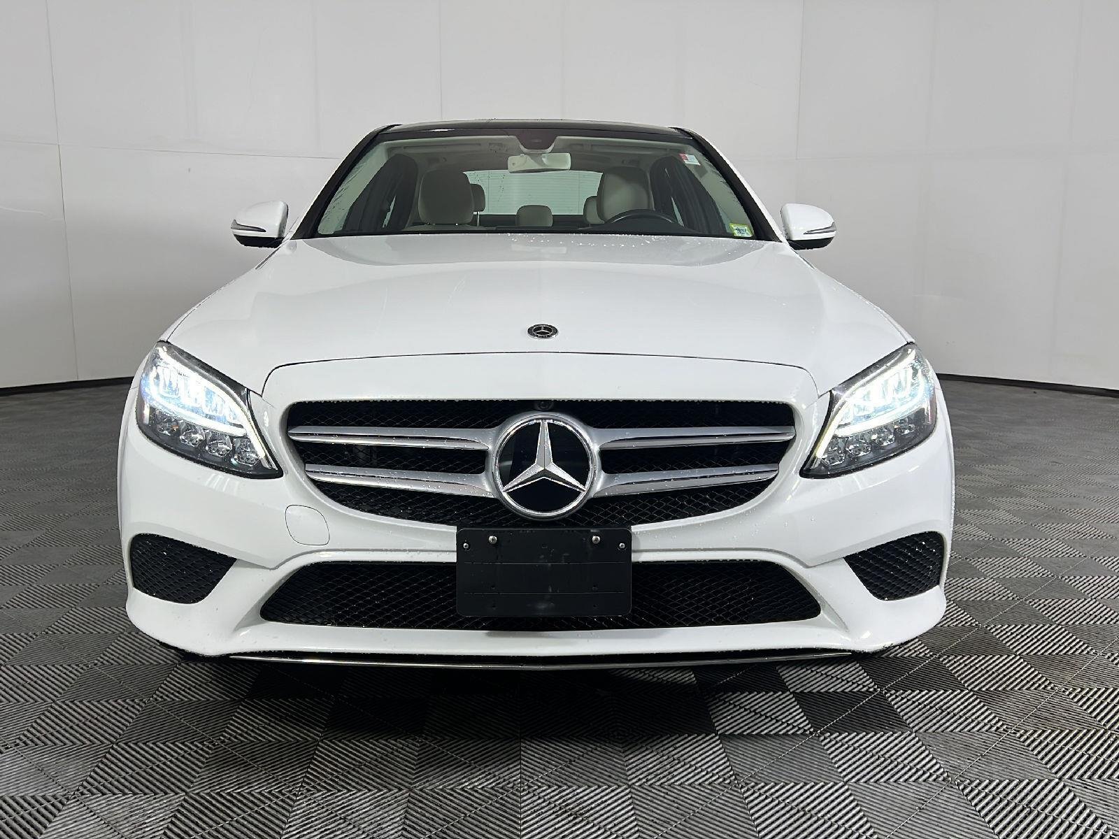 Used 2019 Polar White Mercedes-Benz C 300 image 13