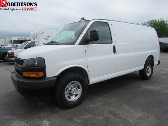 2025 Chevrolet Express Cargo