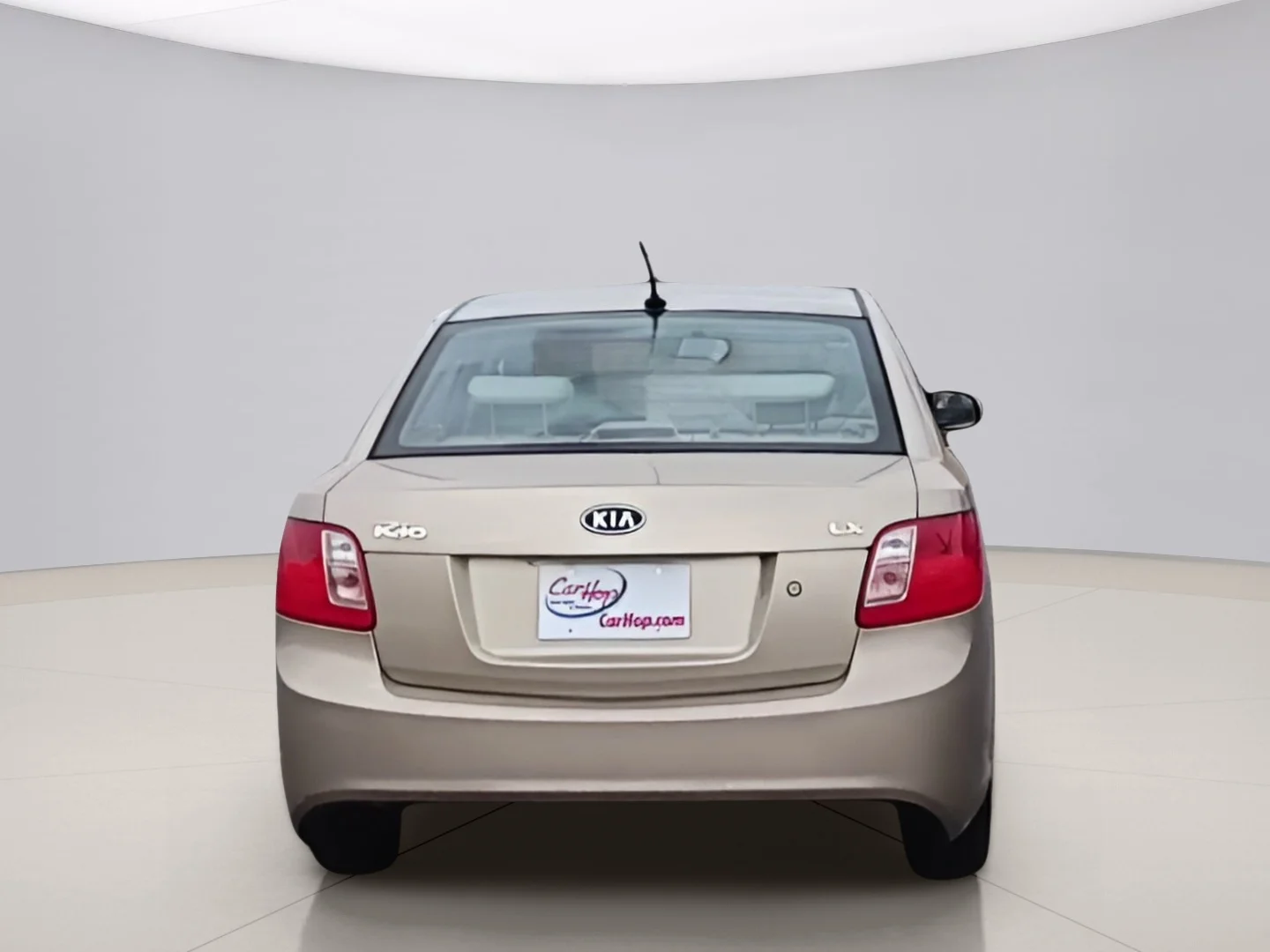 Used 2010 Gold Kia LX image 6