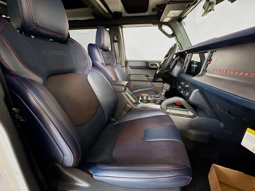 New 2026 Oxford White Ford Raptor image 29