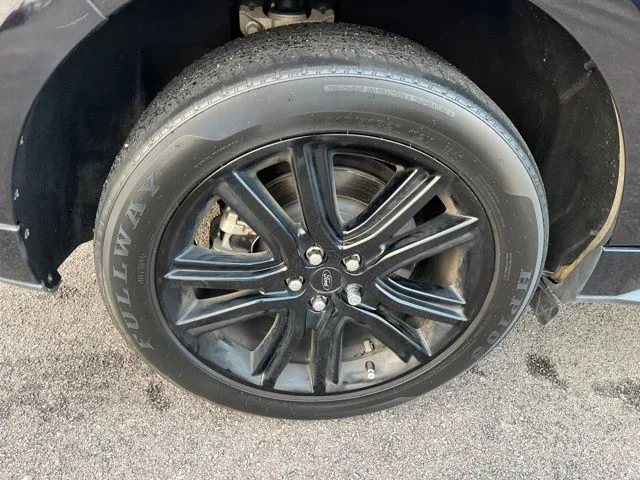 Used 2022 Black Ford ST Line image 36
