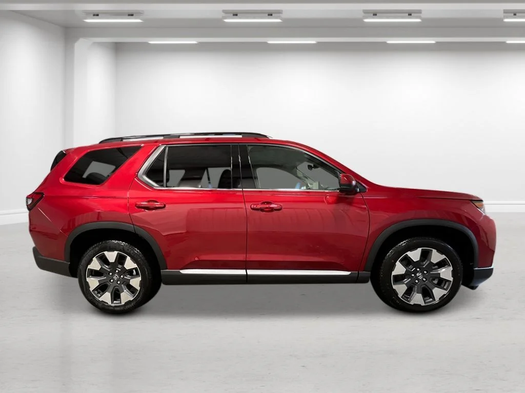 New 2026 Radiant Red Metallic II Honda Touring image 9