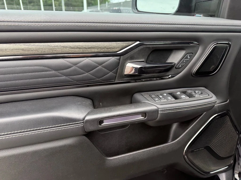 Used 2025 Black Ram Limited image 18