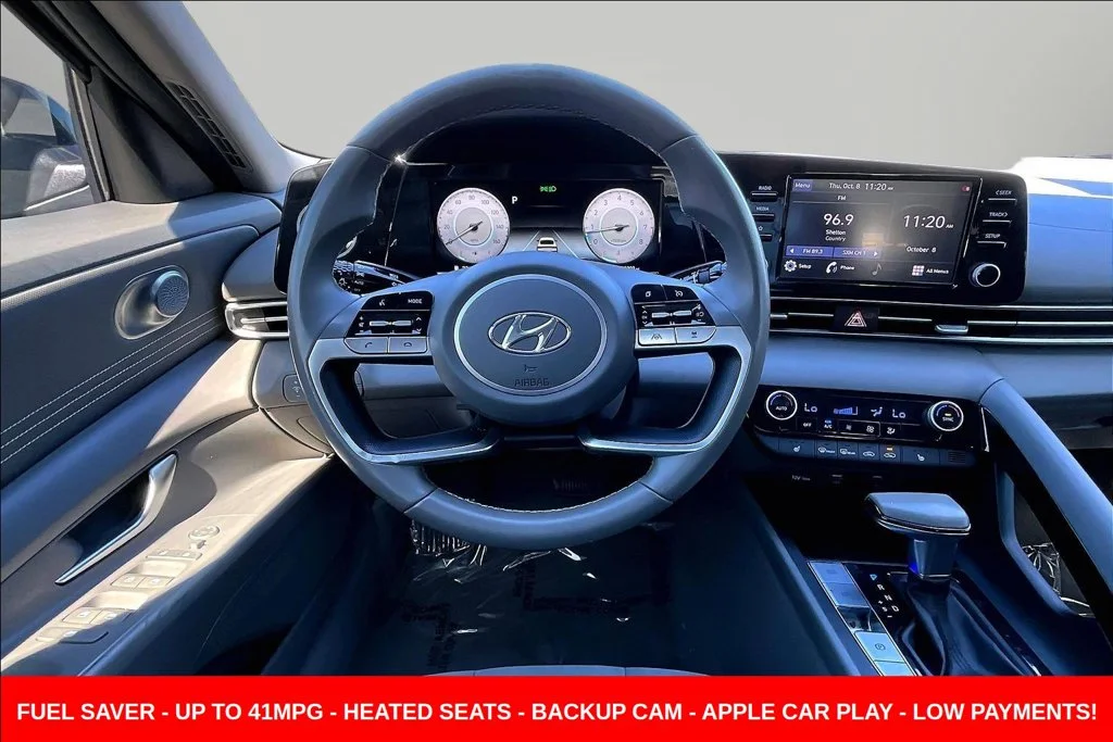 Used 2022 Gray Hyundai SEL image 8
