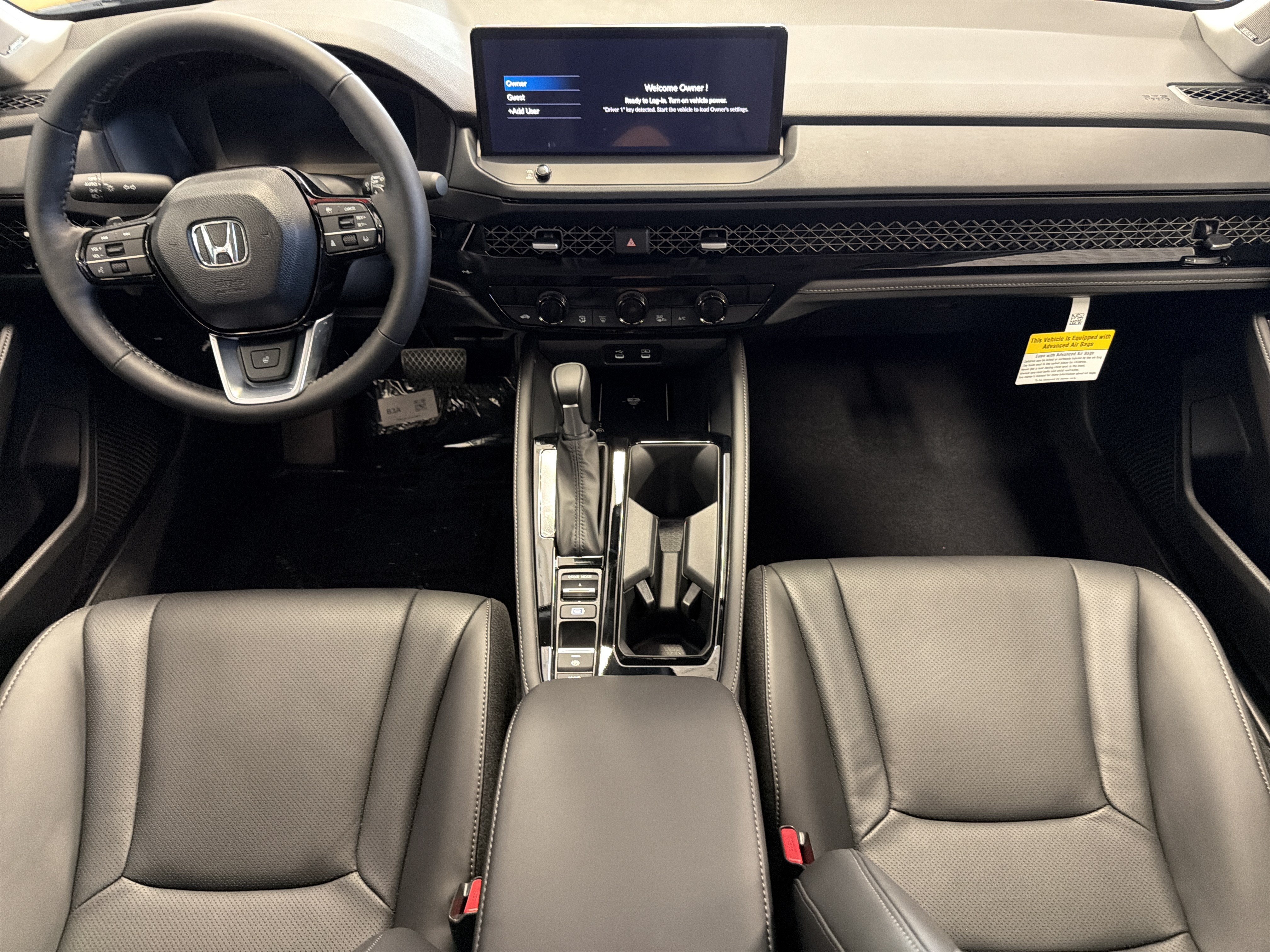 New 2026 Crystal Black Pearl Honda Touring image 3