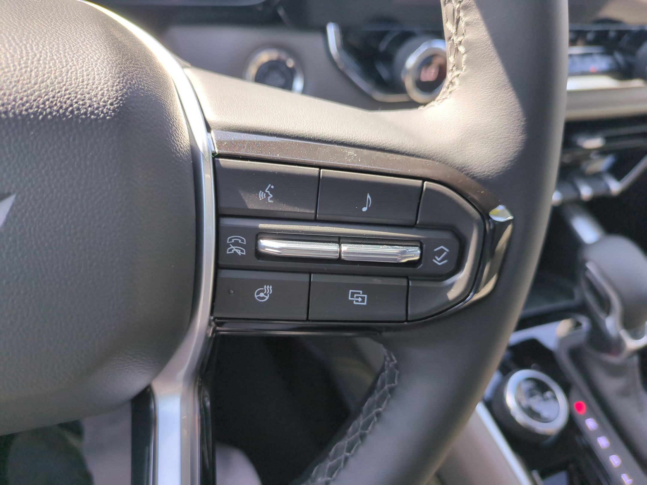 2026 Chevrolet Colorado ZR2 - Photo 22