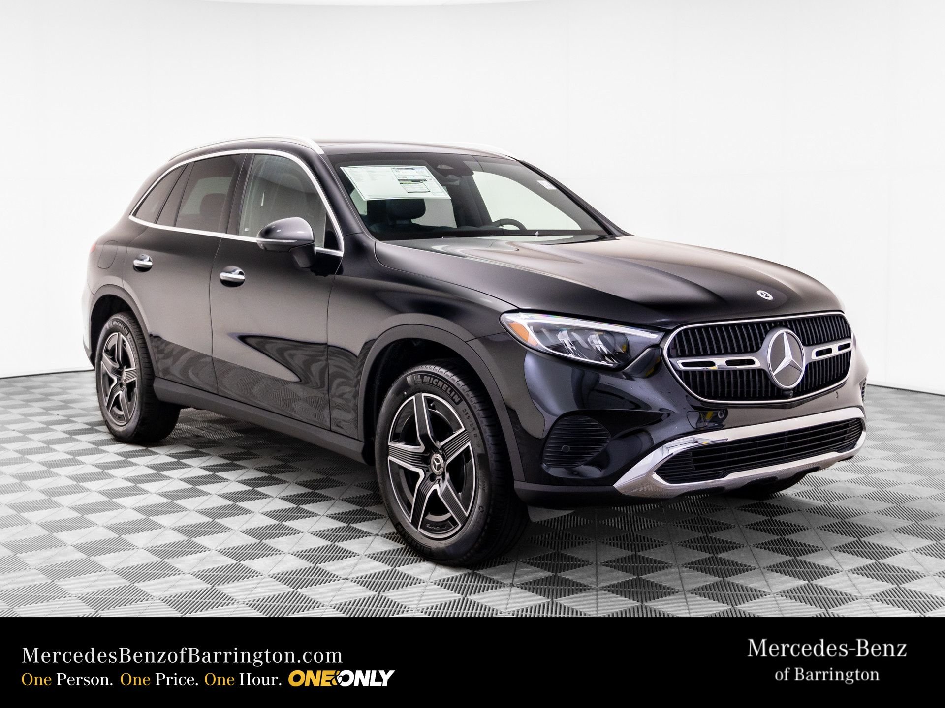 New 2026 Black Mercedes-Benz GLC 300 image 8