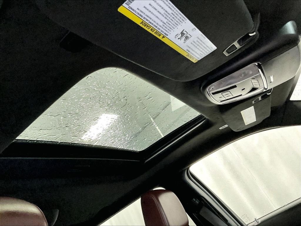 Used 2022 White Dodge Citadel image 23