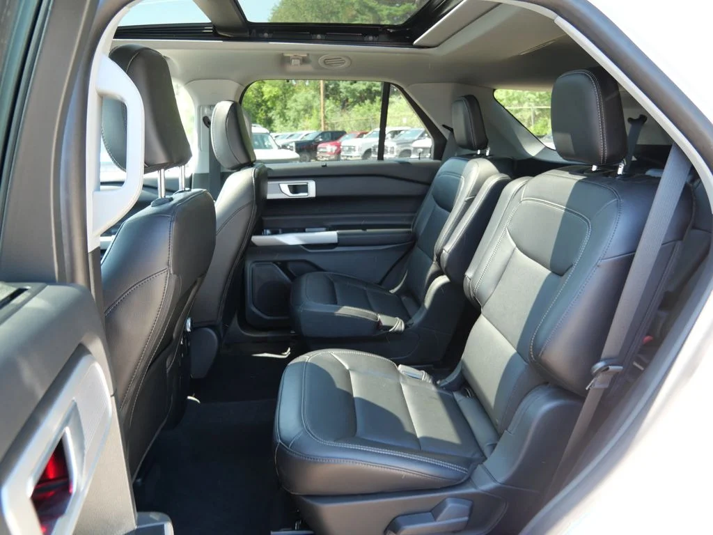 Certified Used 2023 White Ford Limited image 15