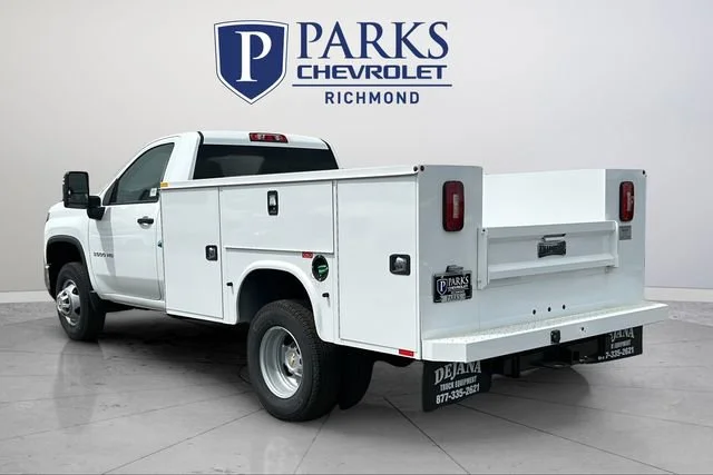 New 2025 Summit White Chevrolet Work Truck image 5
