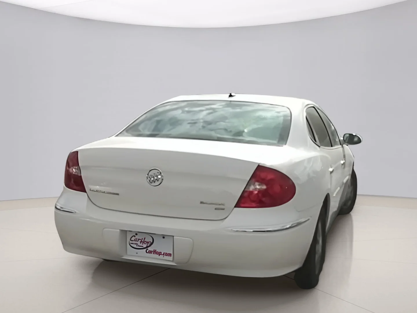 Used 2009 White Buick CX image 9