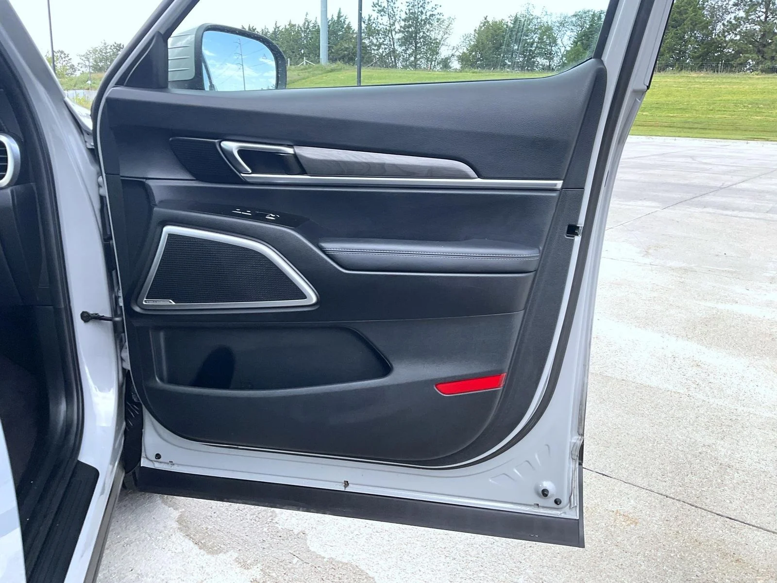 Used 2023 Gray Kia EX X-Line image 17