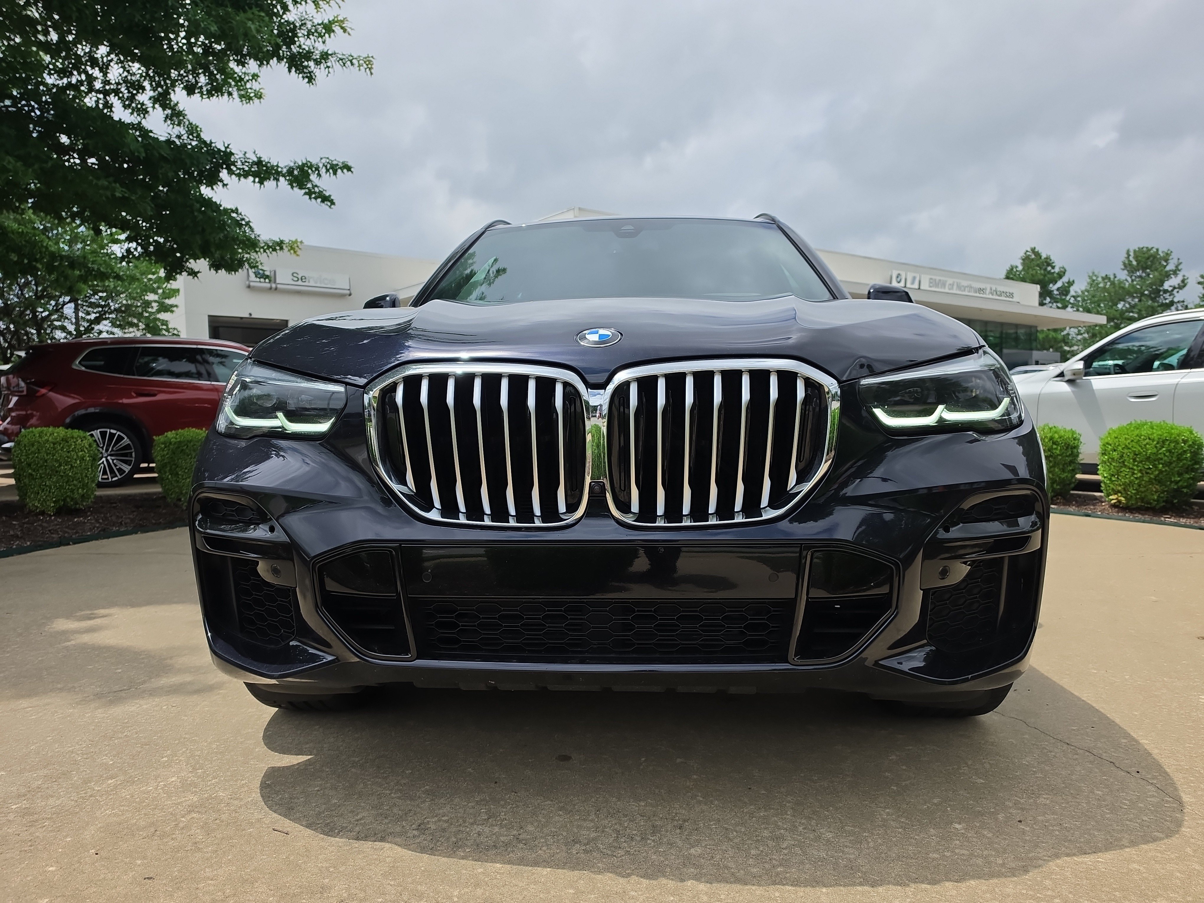 Used 2023 Carbon Black Metallic BMW xDrive40i image 8