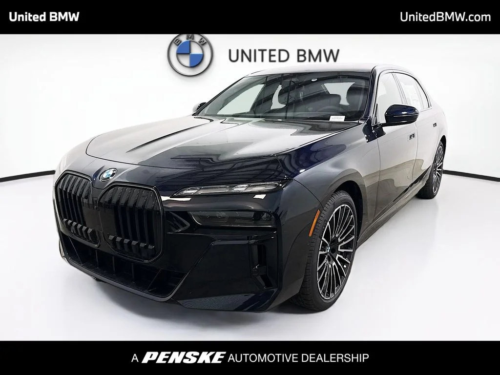 2026 BMW 7 Series 740i Sedan's photo