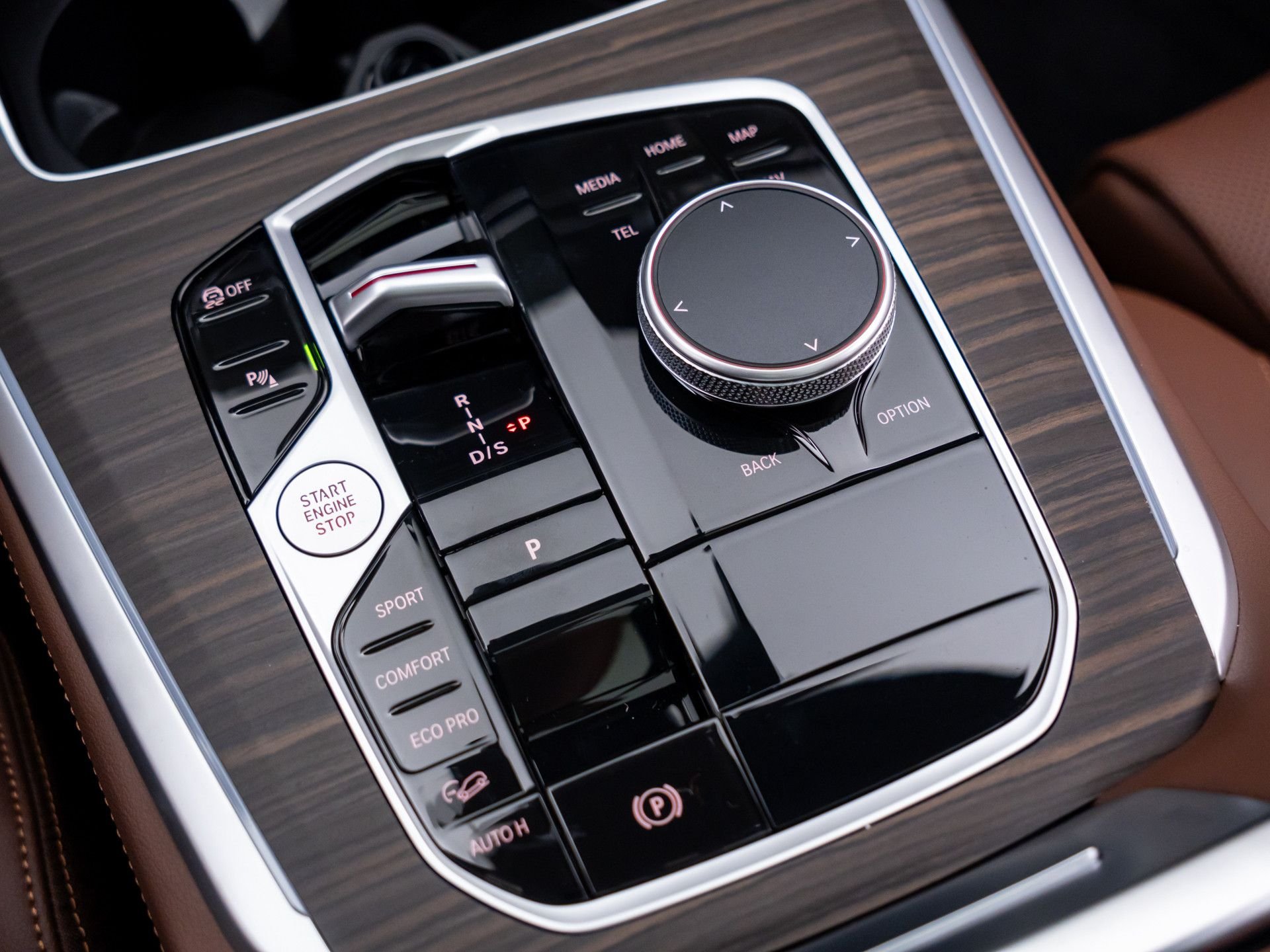 New 2026 Skyscraper Grey Metallic BMW xDrive40i image 31