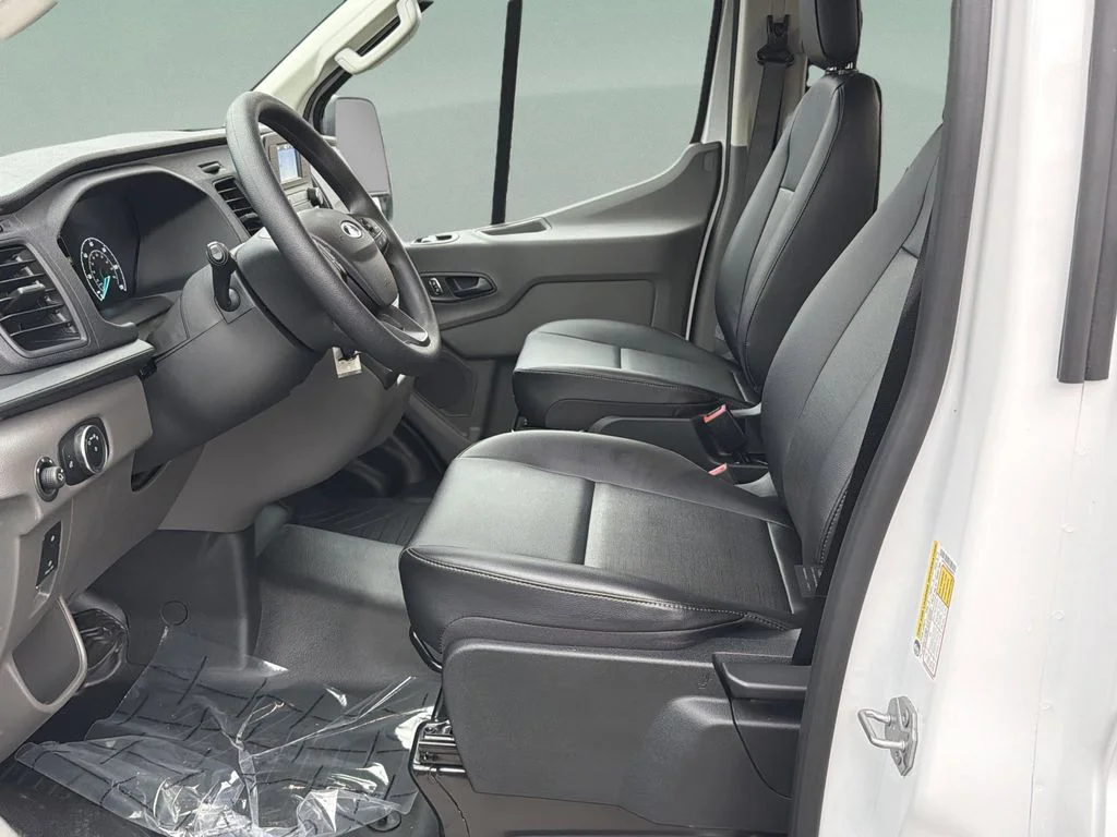 2025 Ford Transit Van Base - Photo 40