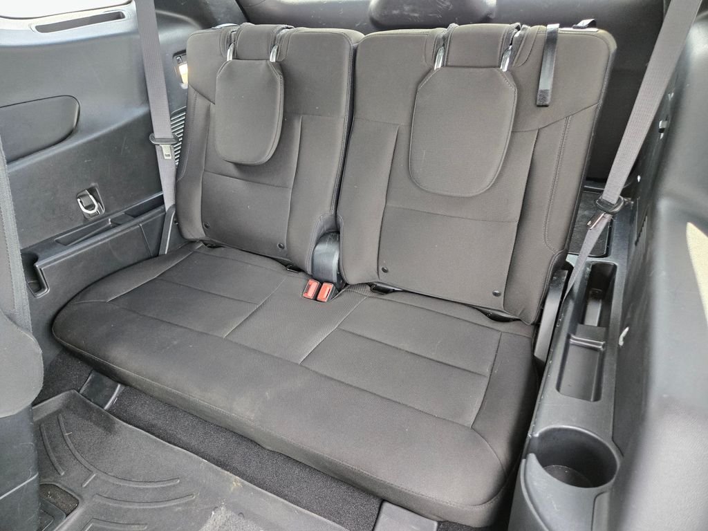Used 2023 Silver Ford XLT image 18