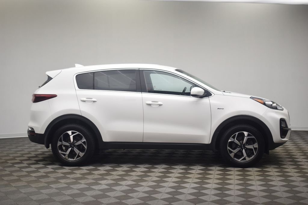 Used 2020 Clear White Kia LX image 9