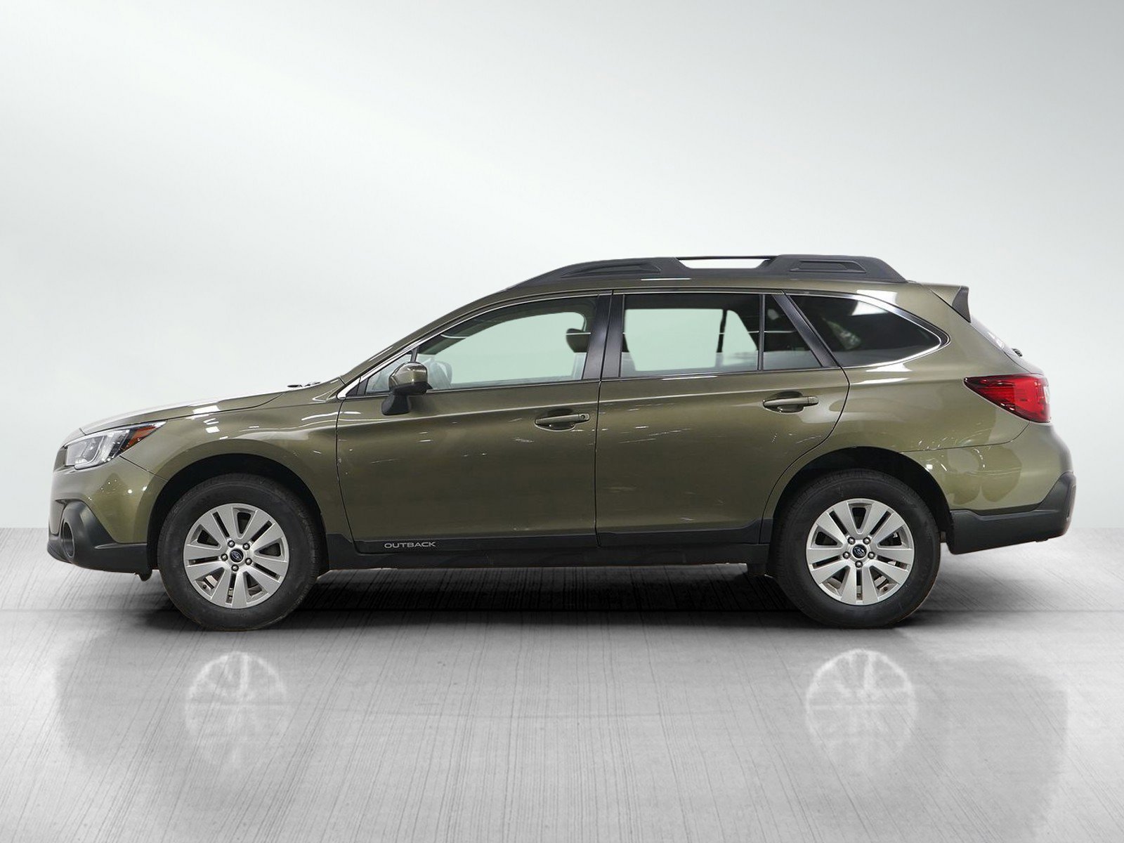 Used 2019 Subaru Outback Premium with VIN 4S4BSAFC9K3363551 for sale in South Saint Paul, Minnesota