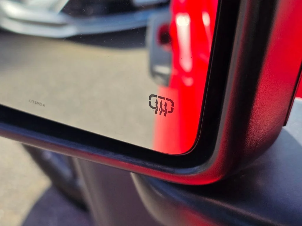 Used 2025 Red Jeep Sport S image 23