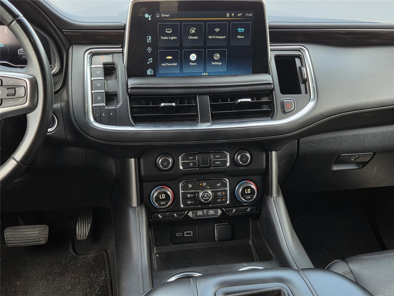 Used 2024 Silver Sage Metallic Chevrolet LT image 10