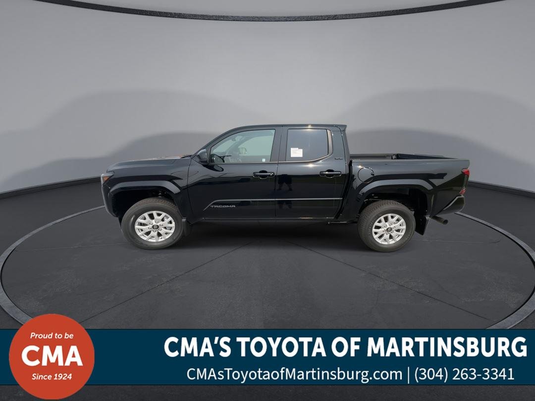 New 2026 Black Toyota SR5 image 5