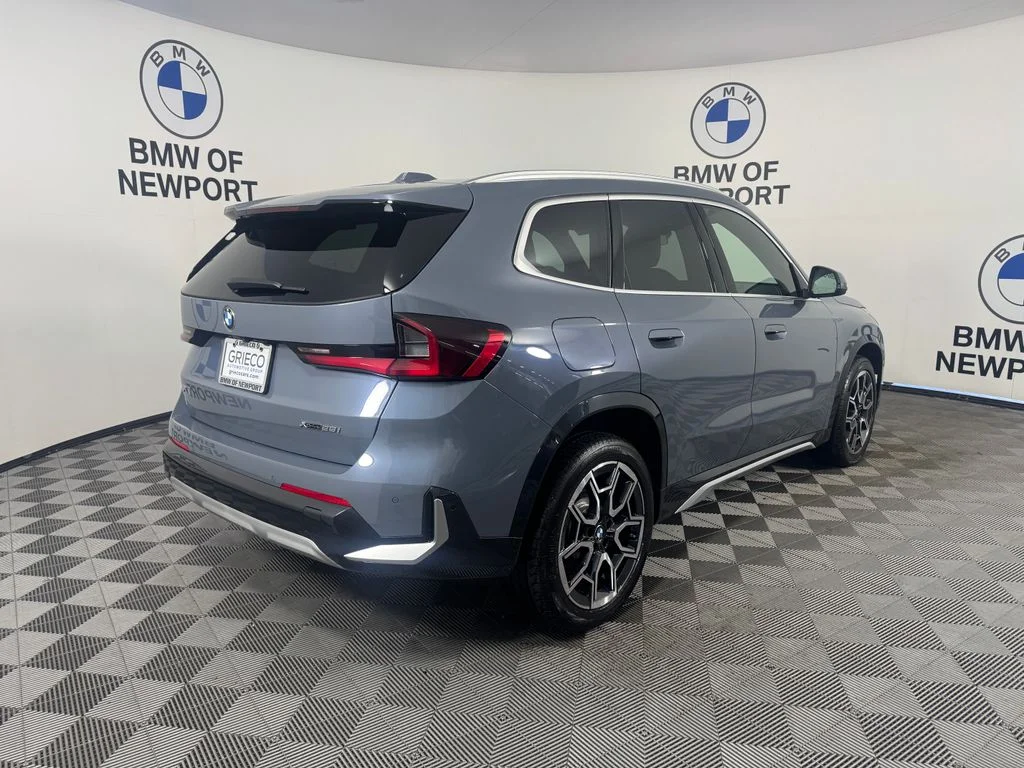 New 2027  BMW xDrive28i image 6