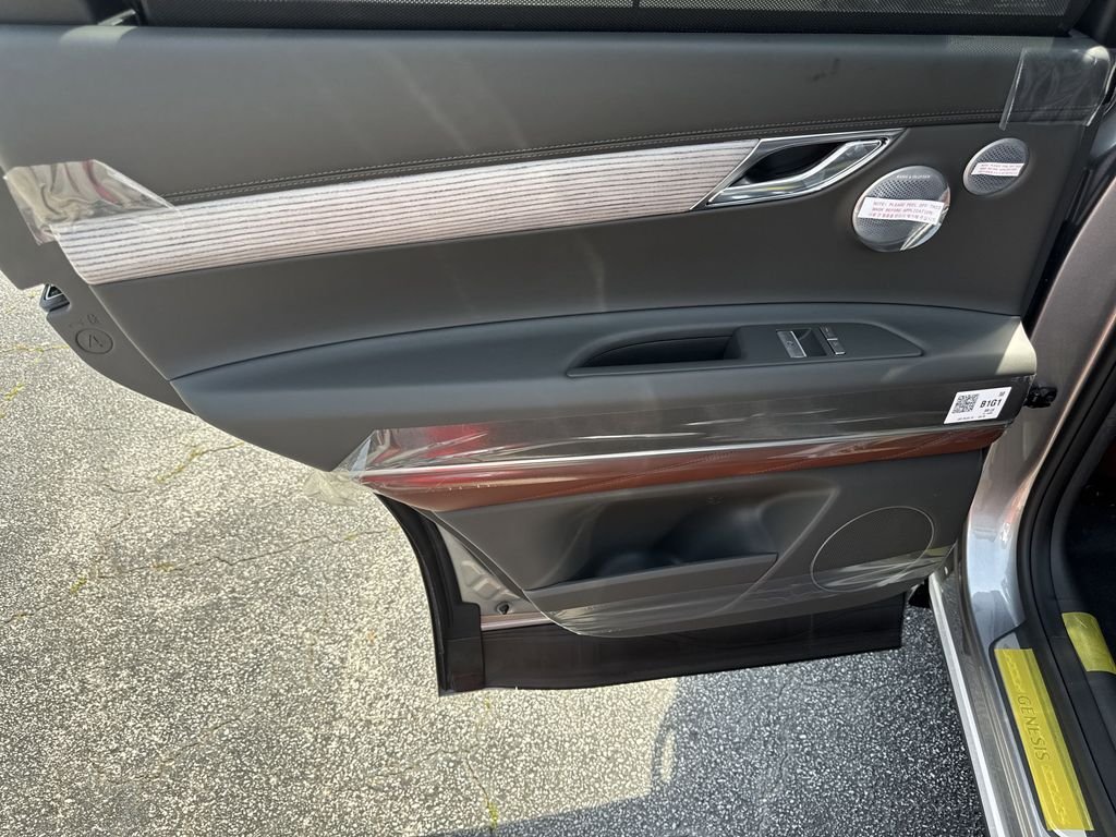 New 2025 Silver Genesis 3.5T Prestige image 22