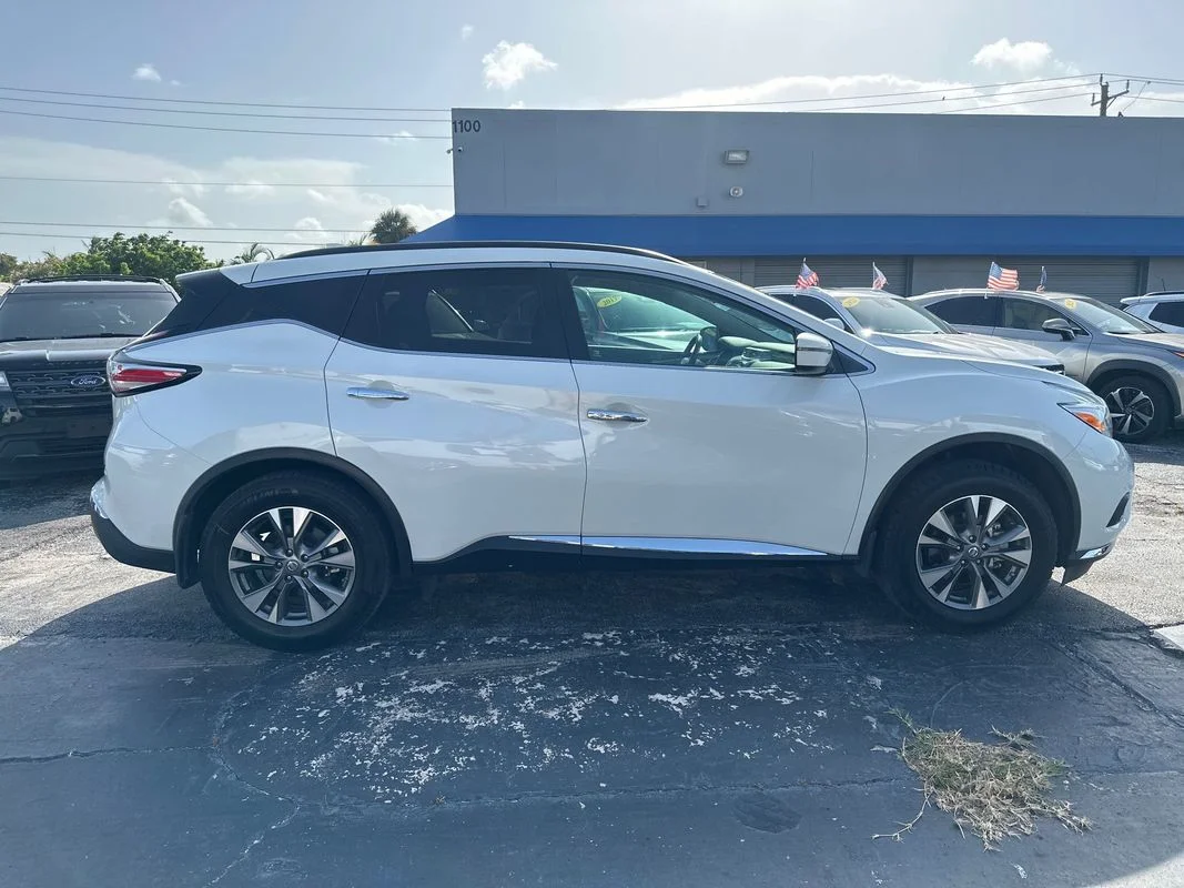 Used 2017 White Nissan SV image 7